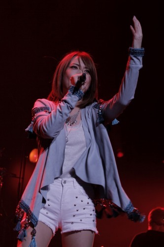 Anime Expo 2016 藍井エイルと春奈るなが出演 「鋼の錬金術師」をコラボするサプライズも