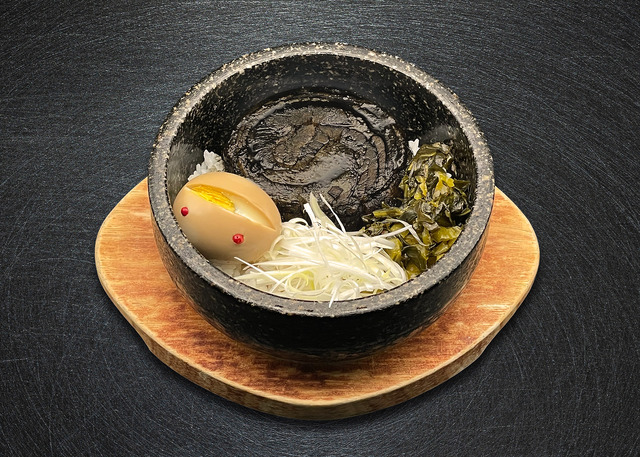 ガタノゾーア「超古代焼豚石焼き丼」／1,980円(税込)