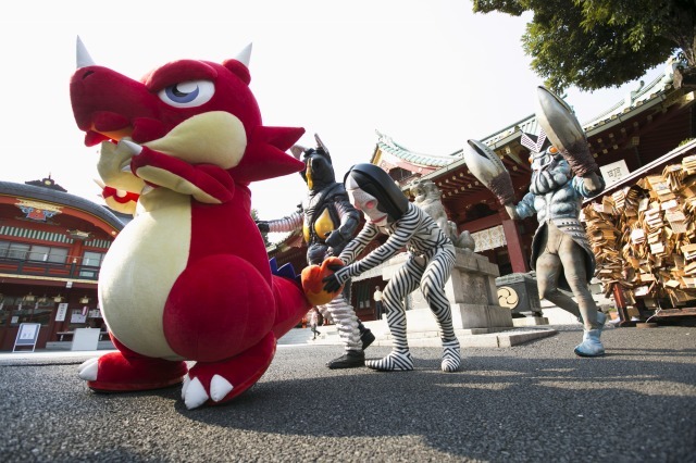 『モンスターストライク』『ウルトラマン』コラボレーション