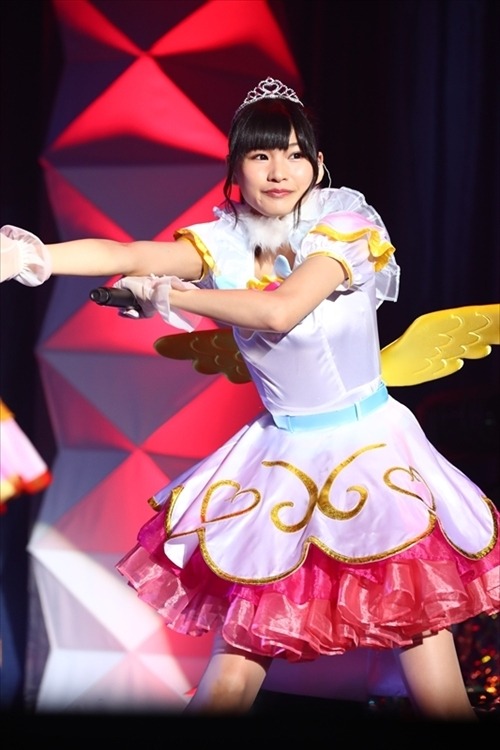 「EZ DO DANCE」や「シオぽよ！」を披露　「プリパラ サマーアイドルライブツアー2016」東京公演・昼の部レポート