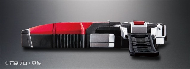 「仮面ライダー555」変身ギア・ファイズアクセルが大人向けに商品化