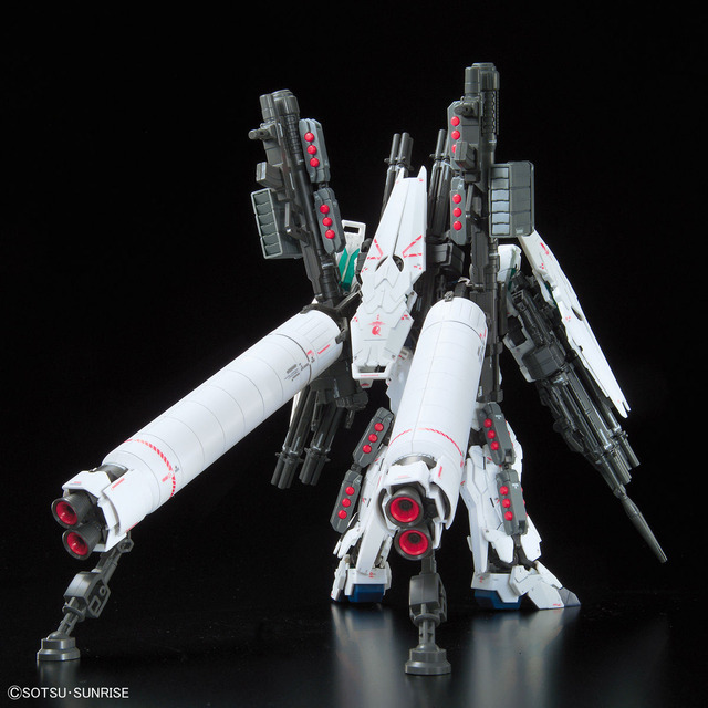 「ＲＧ 1/144 フルアーマー・ユニコーンガンダム」