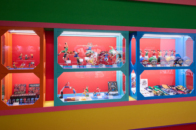 TOY&HOBBY WORLD