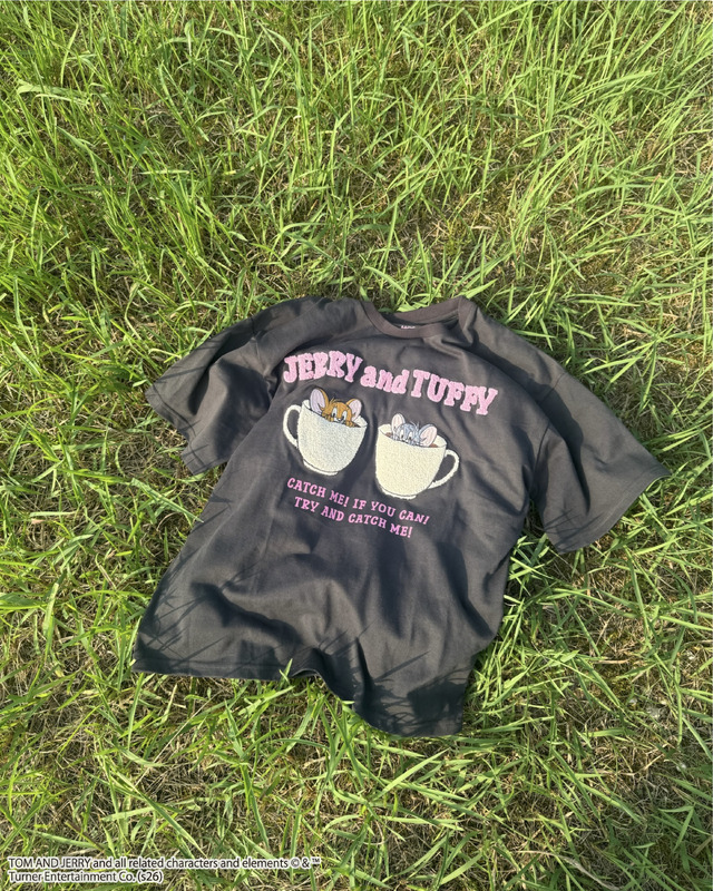アクリルキーホルダー付トムとジェリーTシャツ