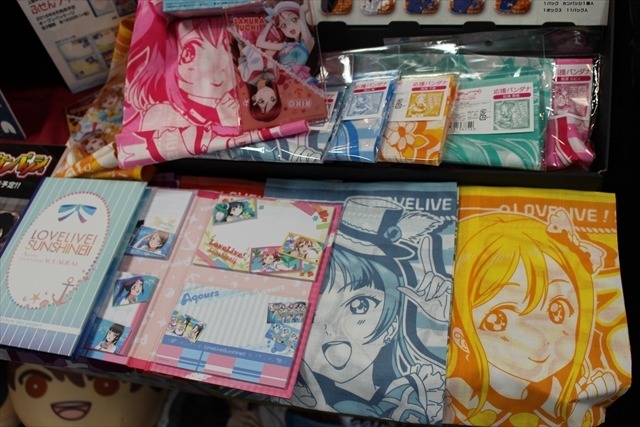 「あんスタ」や「ダンガンロンパ」のかわいいグッズが盛りだくさん　2016夏ホビーメーカー合同商品展示会