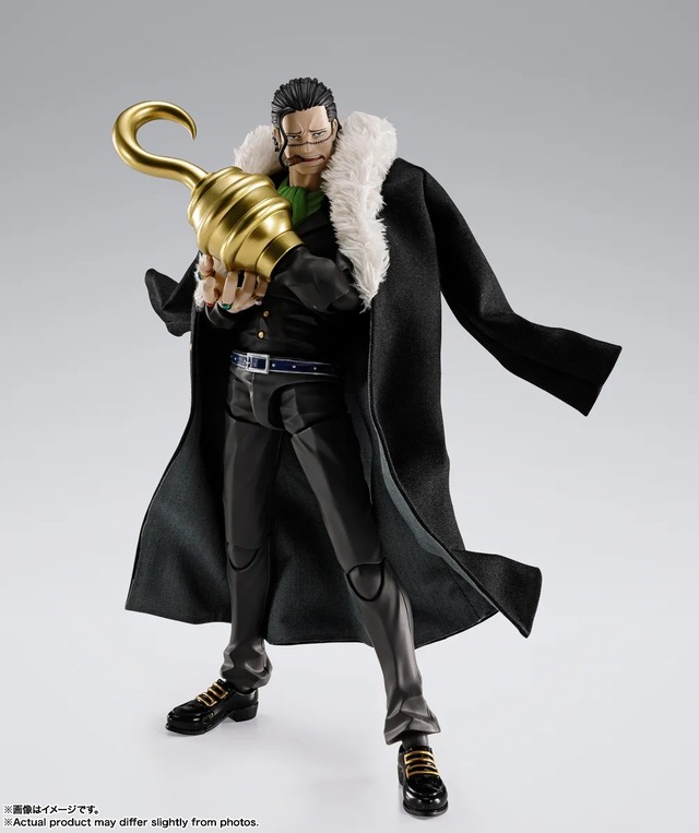 「S.H.Figuarts サー・クロコダイル -マリンフォード頂上決戦-」