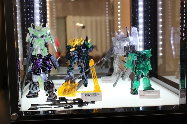 『機動戦士ガンダムTHE ORIGIN展』安彦良和と池田秀一も来場「スタッフの息吹を感じてほしい」