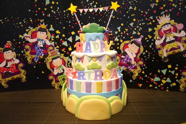 「おそ松EXPO」が秋葉原で開催 限定公開映像や生原画、実物大6つ子の立像などが所狭し！