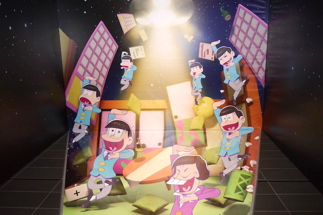 「おそ松EXPO」が秋葉原で開催 限定公開映像や生原画、実物大6つ子の立像などが所狭し！