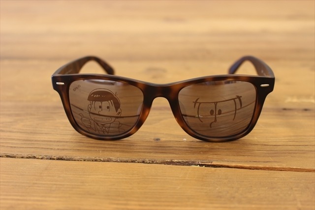 「おそ松さん」JINSコラボ　サングラスでさりげない推し松アピール