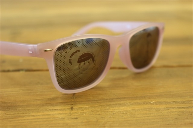 「おそ松さん」JINSコラボ　サングラスでさりげない推し松アピール