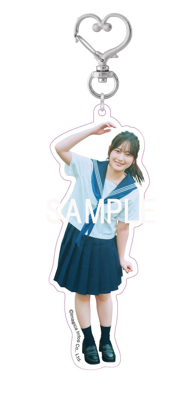 『遠藤璃菜1st写真集 MOMENT』アニメイトセット特典アクリルキーホルダー