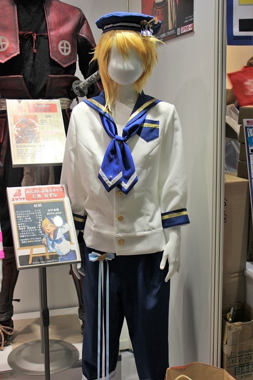 「キンプリ」や「まどマギ」のコスプレ衣装の展示も！ 「ユザワヤ」ブース【コミケ90】