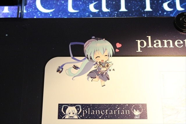 ブースを見るだけで泣けてくる planetarianブース【コミケ90】