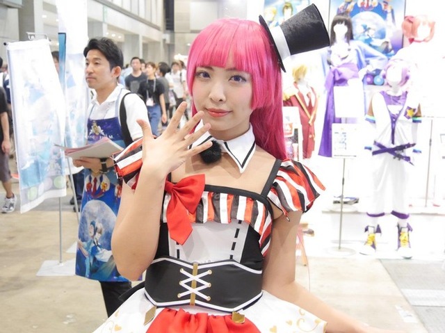 《撮影：松木和成》