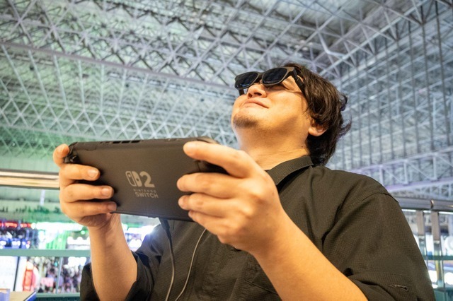 いつでもどこでもゲーム漬け。XRグラス「VITURE Pro 2」で、東京ゲームショウの待機時間中にも『鬼武者 Way of the Sword』に没頭！