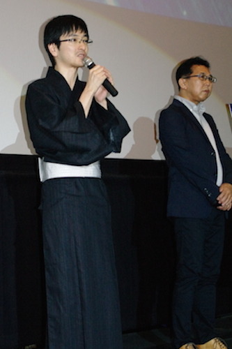 「傷物語〈II 熱血篇〉」初日舞台挨拶で神谷「本当に声優をやっていて良かった」と笑顔