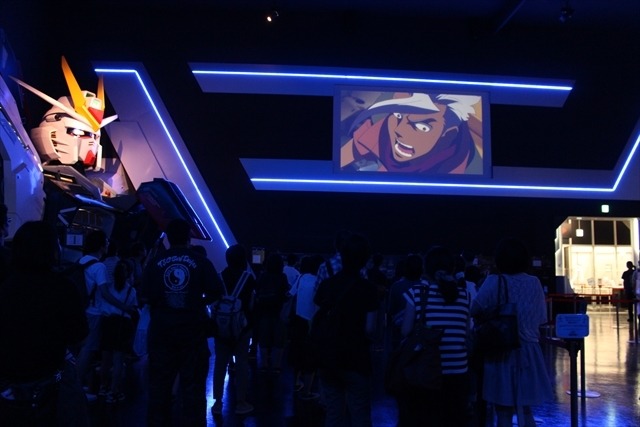 (C)創通・サンライズ(C)創通・サンライズ・MBS