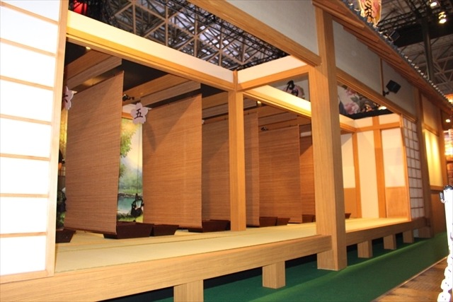 三日月宗近に「戻ったぞ」と言われる幸福をVRで体験　DMM GAMESブース【TGS2016】