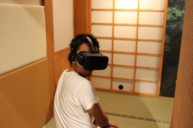 三日月宗近に「戻ったぞ」と言われる幸福をVRで体験　DMM GAMESブース【TGS2016】
