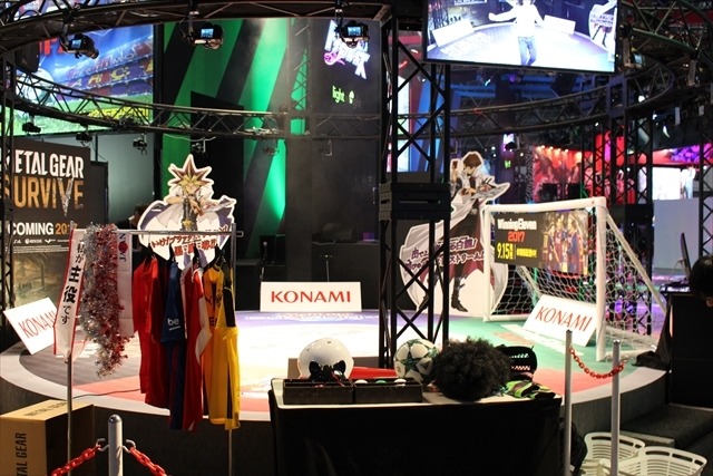 「遊戯王 デュエルリンクス」海馬・城之内・舞をプレイヤーに大画面でデュエル！KONAMIブース【TGS2016】