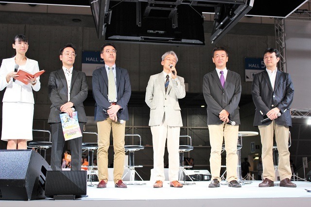 デジモンの次はアプモン！ お笑いタレント兼歌手のAMEMIYAも登場【TGS2016】