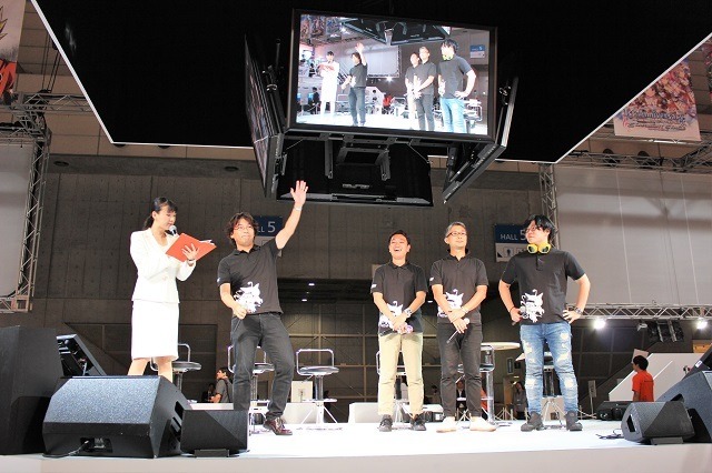 デジモンの次はアプモン！ お笑いタレント兼歌手のAMEMIYAも登場【TGS2016】