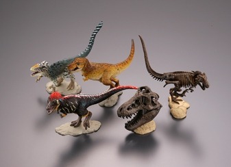 「恐竜発掘ティラノサウルス」