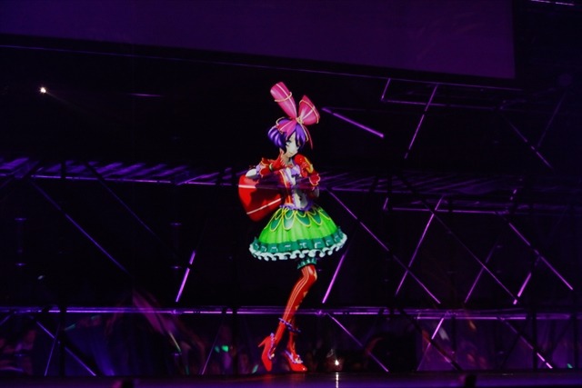 「XFLAG PARK 2016」『モンスト』新情報やホログラムを使ったステージが展開