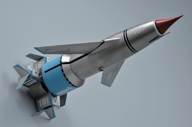 「サンダーバード1号」プラモデル付きムックが発売 テクニカルマニュアルやカタログも付属