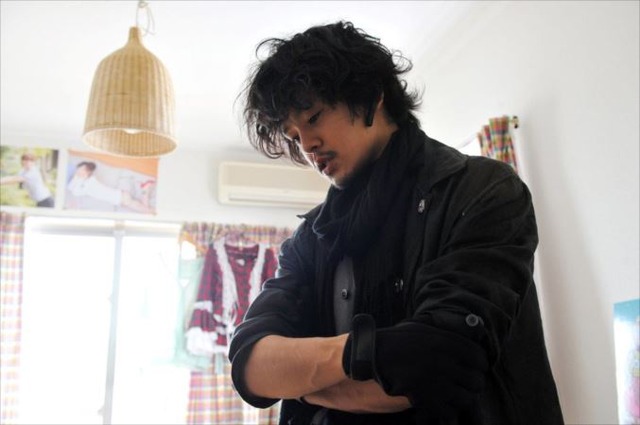 (C) 大場つぐみ・小畑健／集英社 (C) 2016「DEATH NOTE」HOD PARTNERS