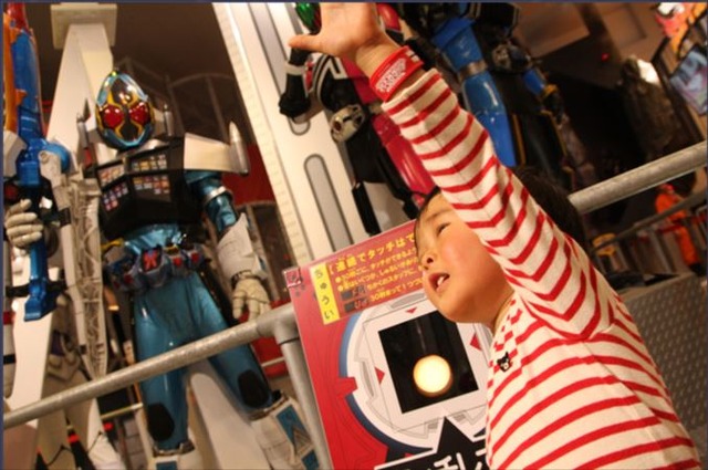 (C) 石森プロ・テレビ朝日・ＡＤＫ・東映ＡＧ・東映ビデオ・東映