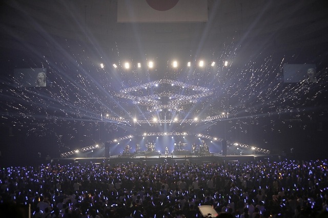 藍井エイル、武道館でラストライブ敢行  無期限活動休止を前に感極まり涙も