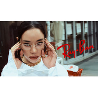 レイバン、 ブランドアンバサダーであるラッパーのAwichとYENTOWNの仲間たちが登場する、2026 キャンペーンを公開