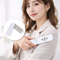 ME-Qのオリジナル折りたたみ洋服クリーナー（ミラー付）が新登場！1個からフルカラー印刷で作成可能（2026.2.16）