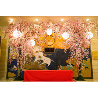 メインロビーに枝垂れ桜のフォトスポットが登場！春限定の“さくら”パン・スイーツも販売