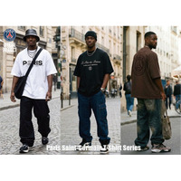 E-COMEGROUPより、パリ・サンジェルマン（ PSG ）のアイコニックなロゴを配したTシャツがリリース！！