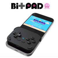 スマホが“携帯ゲーム機”に変わる。レトロゲーム体験を、いつでもどこでも手のひらに。超軽量！超薄型8mmのBluetoothゲームパッド「BitPAD（ビットパッド）」登場