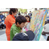 ≪Hareza池袋×STUDIO201≫「Kids = Artists ～すべてのキッズはアーティスト～」開催 ～子どもたちの無限の可能性とアーティストの感性が融合する即興アート公開制作～