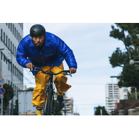 自転車ブランド【FUJI】より、かつてのFUJI刻印金型を使用した日東製ハンドルバーが付属。FEATHERを発売。